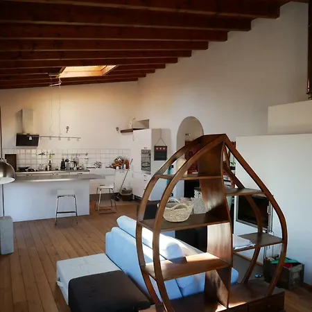 Casa Delphi *